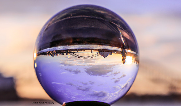 Sydney Harbour Bridge - Lensball
