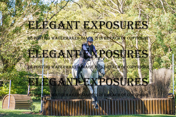_AJG7697
