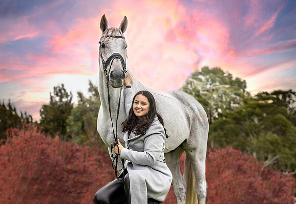 MKG_7835-  Grey horse and sunset lifestyle photography
