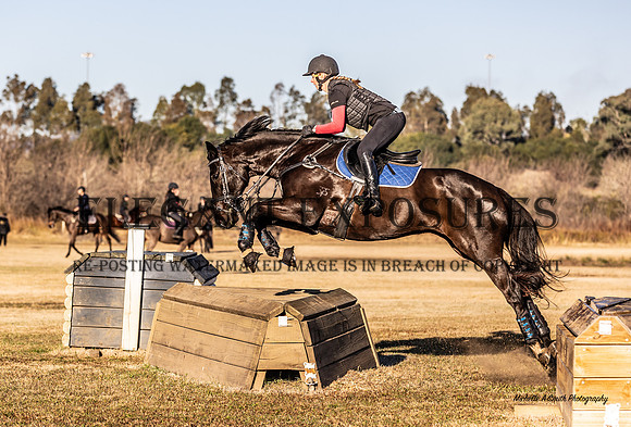 MAS_5864