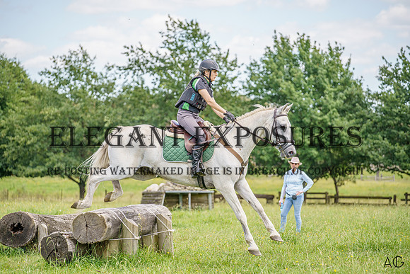 _AJG1185
