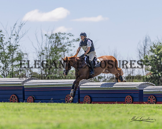 MKGX7749